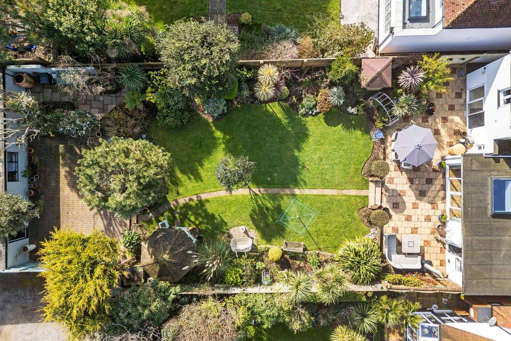 Additional image 24 of 4 bed detached house for salePrinces Crescent, Hove BN3