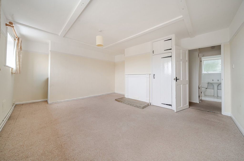 Property photo 3 of 14 Picture No. 28