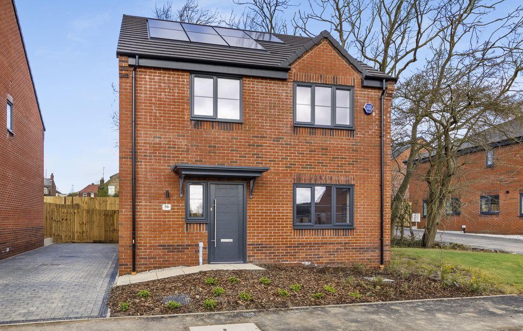 Property photo 1 of 27 Front