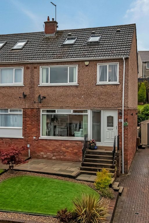 Property photo 2 of 40 002