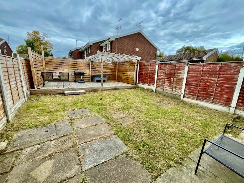 Property photo 1 of 14 Garden