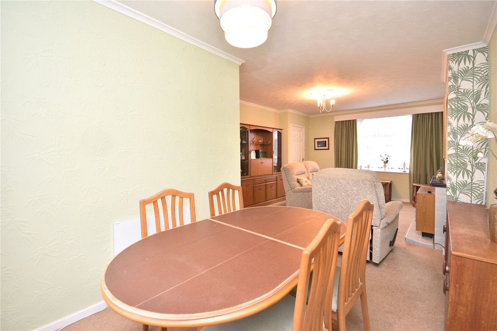 Property photo 3 of 14 Picture No. 08