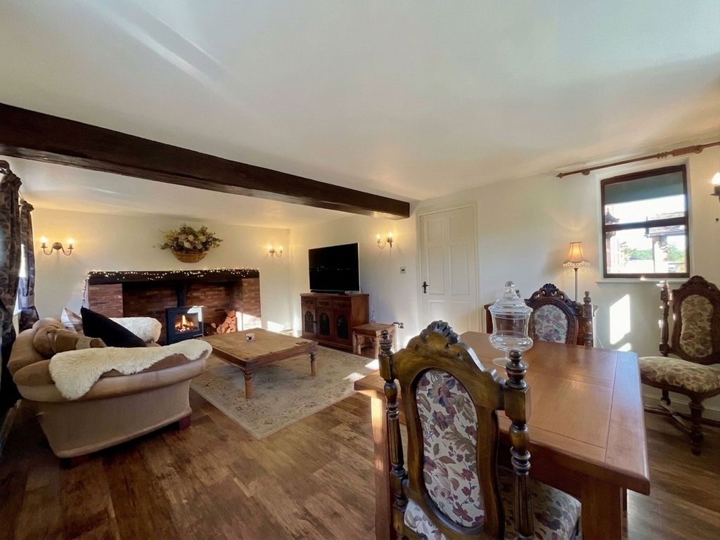 Property photo 2 of 38