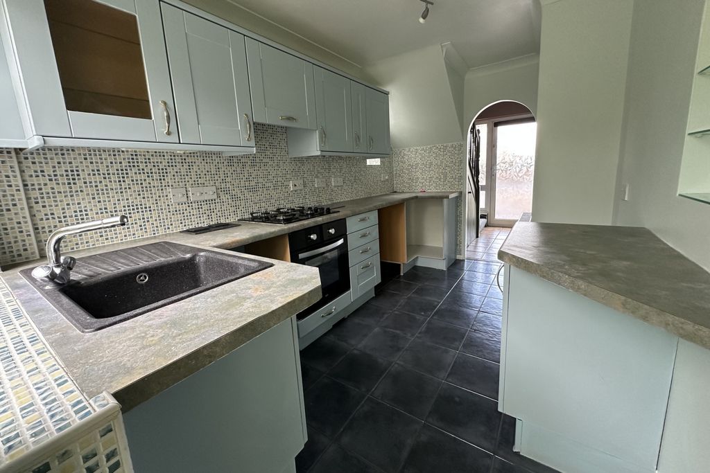 Property photo 3 of 13 Photo 10