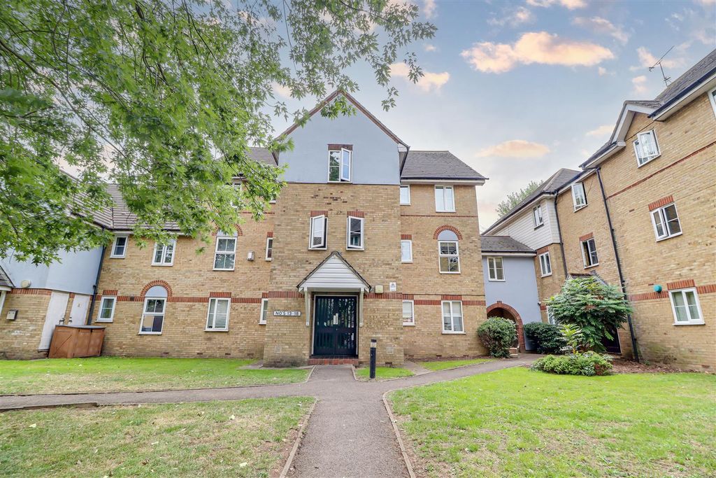 Property photo 1 of 15