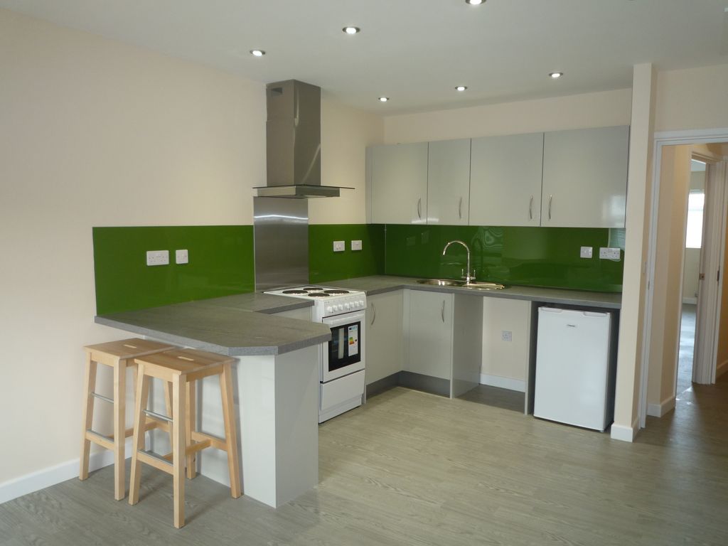 Property photo 2 of 12