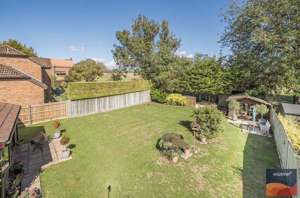 Property photo 3 of 7
