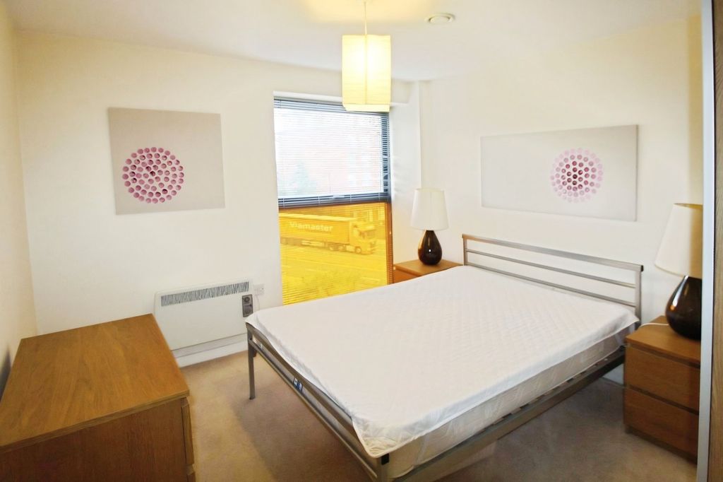 Property photo 3 of 4 Picture No. 12