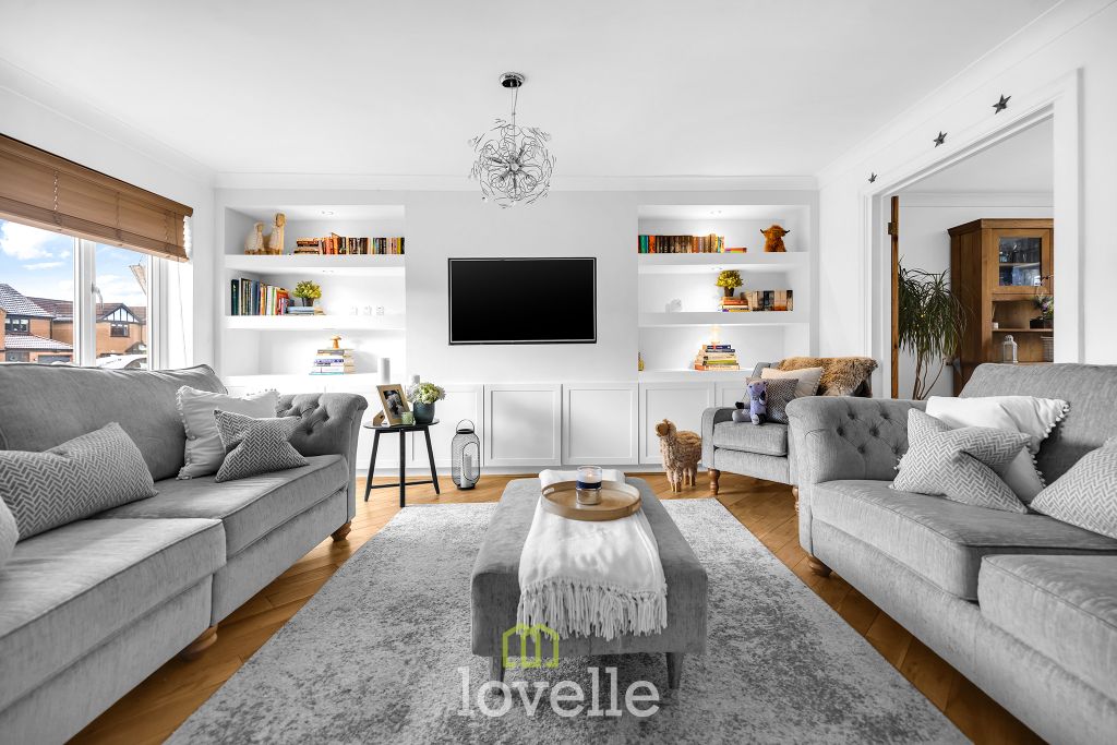 Property photo 2 of 36