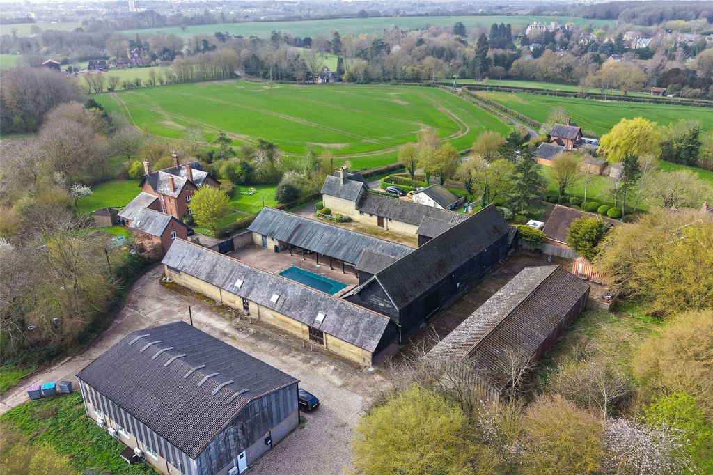 Property photo 3 of 30 Picture No. 05