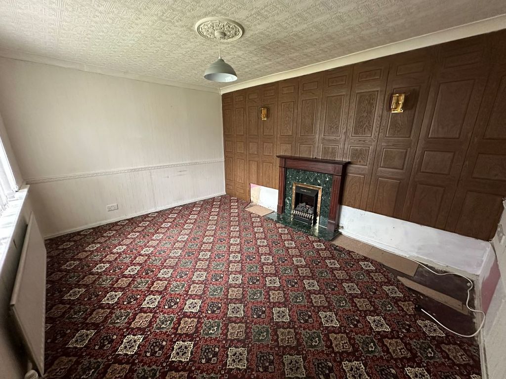 Property photo 3 of 10 Image 3