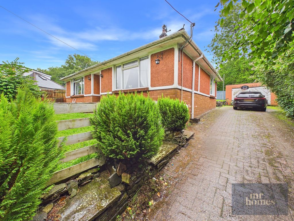 Property photo 1 of 26