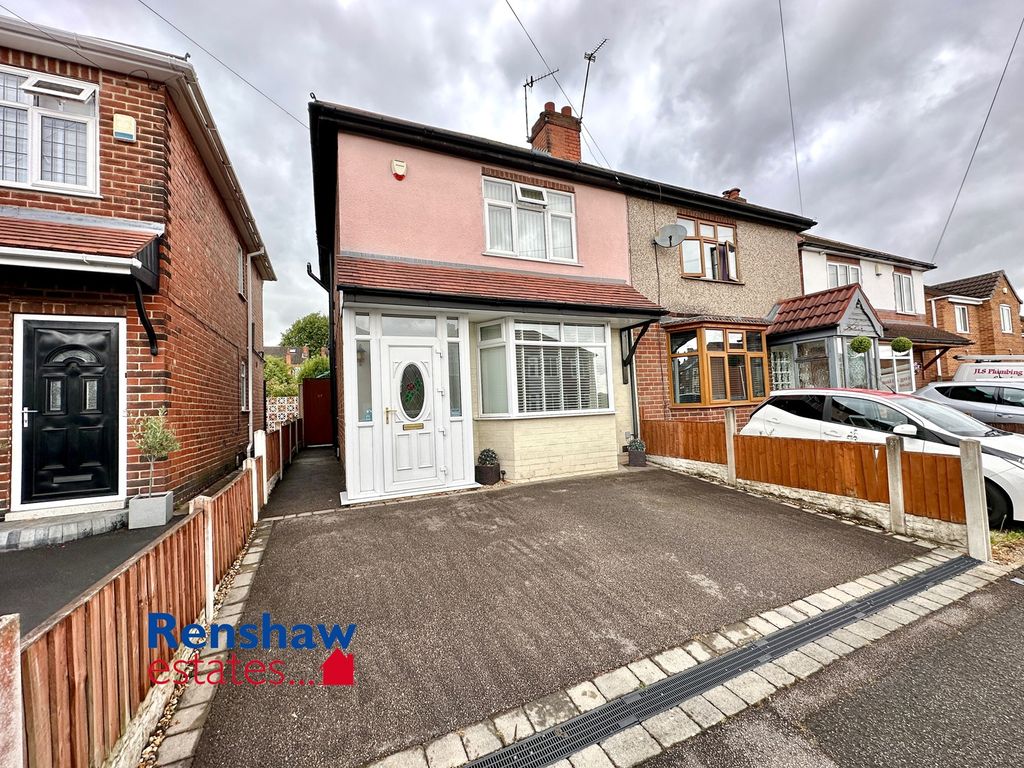 Property photo 2 of 16 F (1)