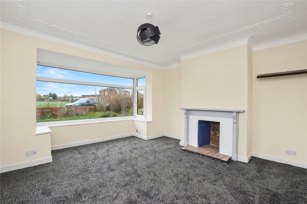 Property photo 2 of 14 Picture No. 03