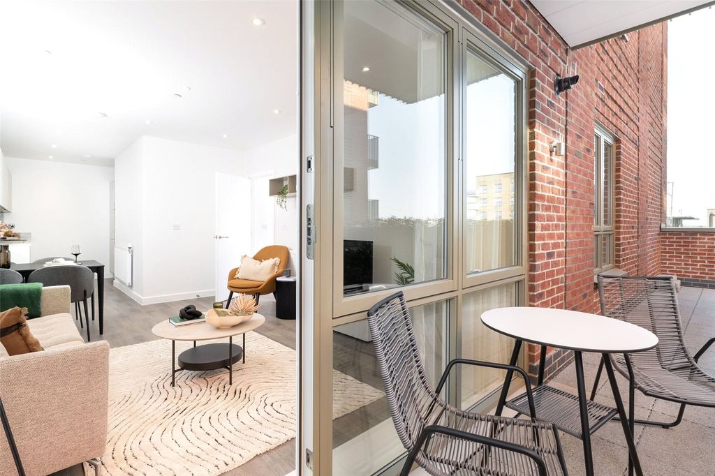 Property photo 1 of 8 Picture No. 08