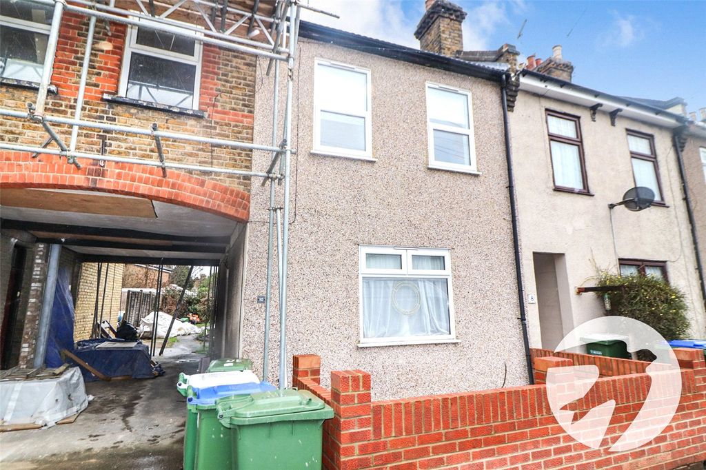 Property photo 2 of 14 Picture No. 11