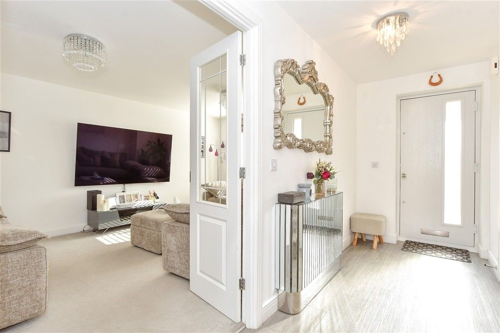 Property photo 1 of 14 Hallway