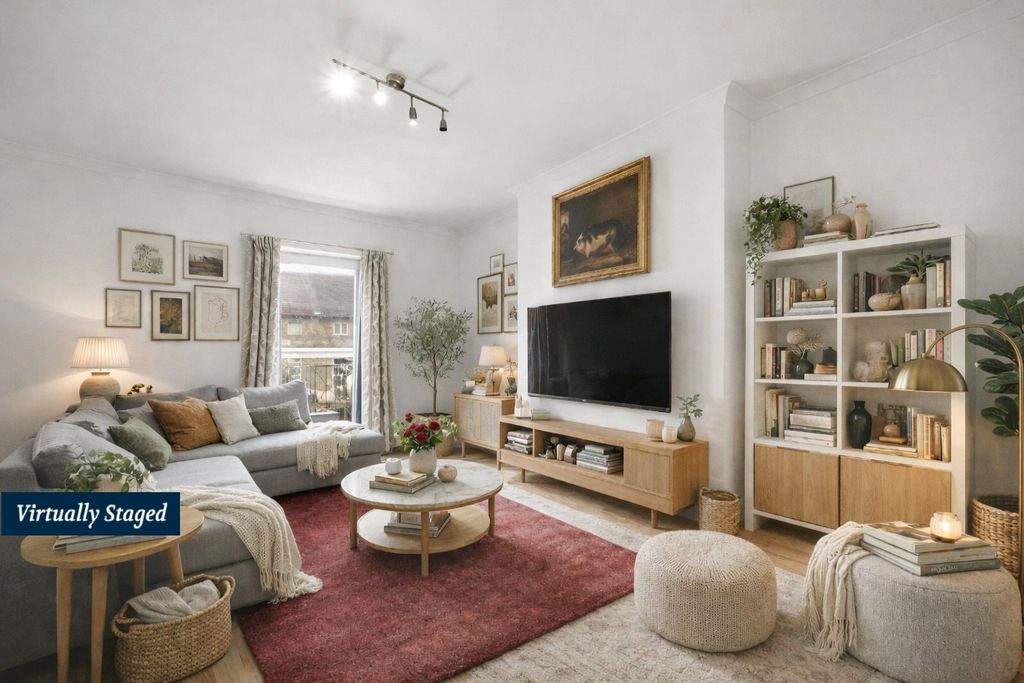 Property photo 1 of 14 Picture No. 18