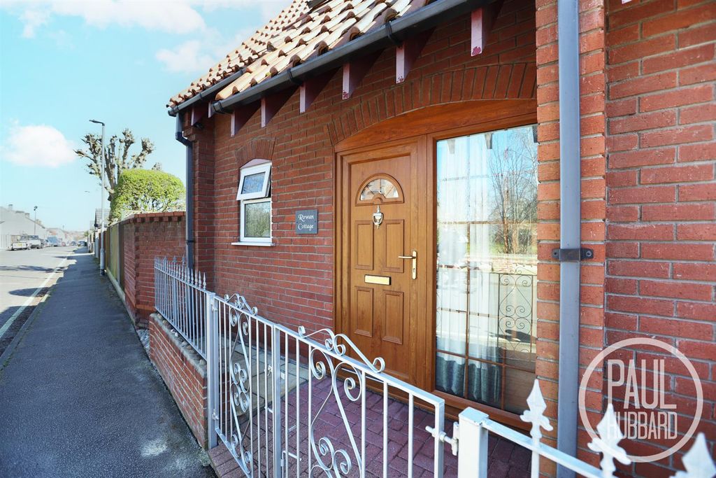 Property photo 2 of 29 7R5A0846.Jpg