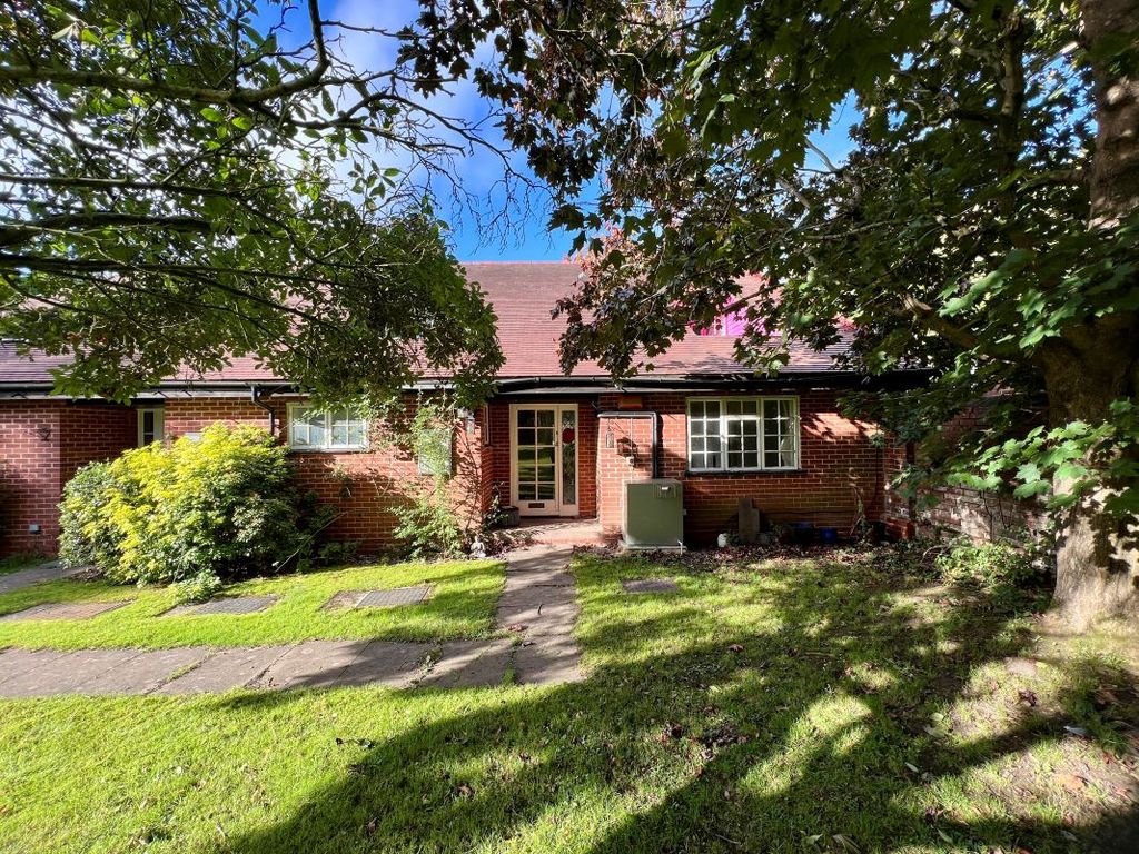 Property photo 1 of 20