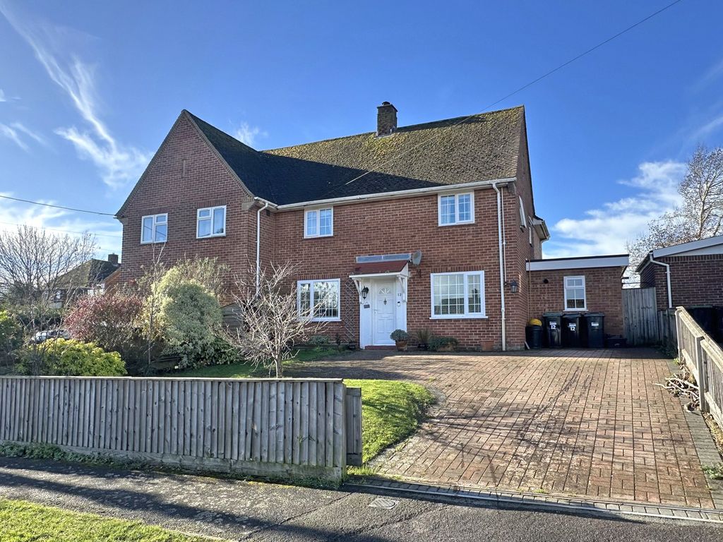 Property photo 1 of 23 Picture No. 02