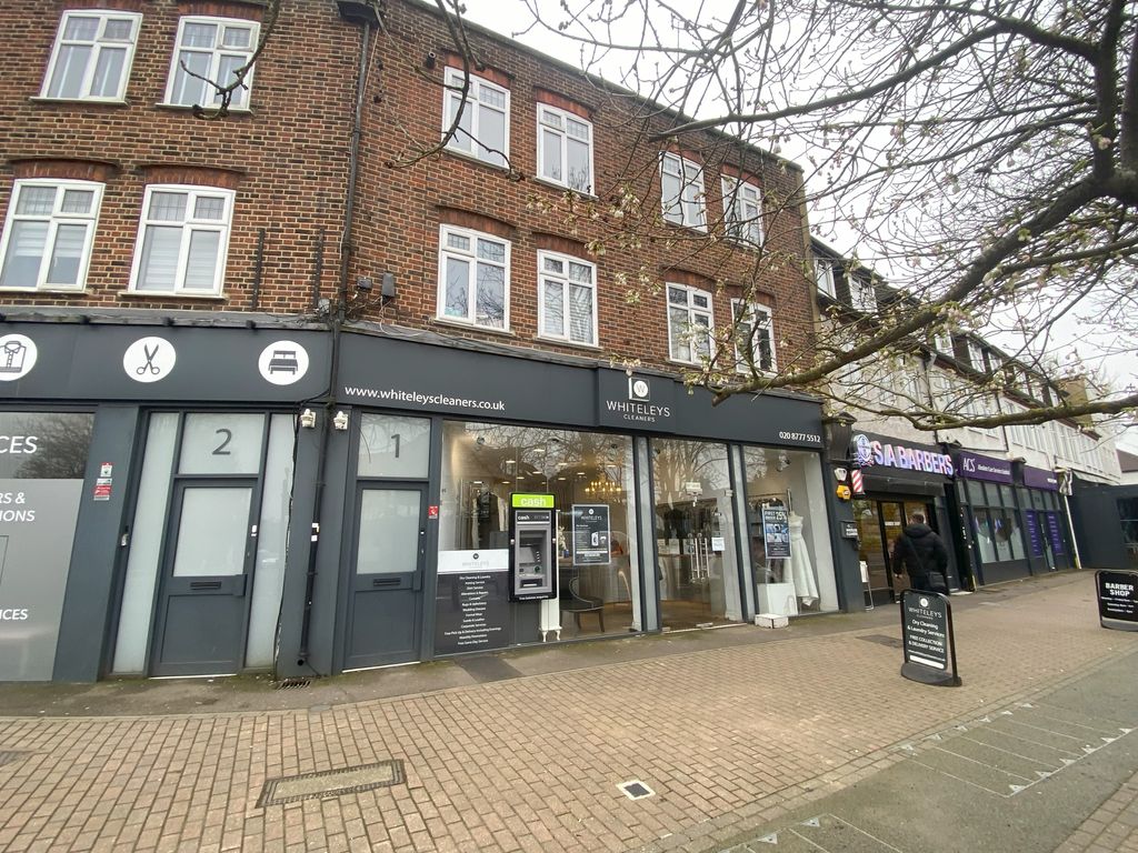 Property photo 1 of 2