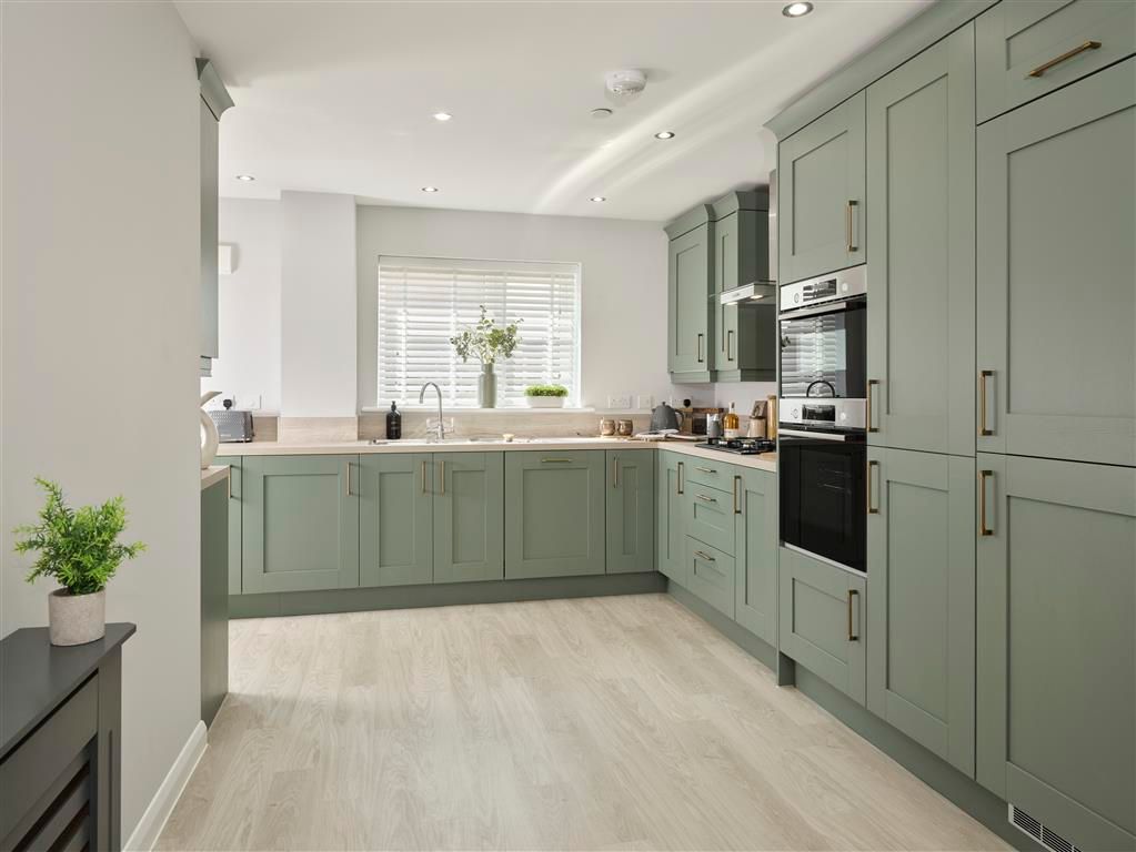 Property photo 2 of 18