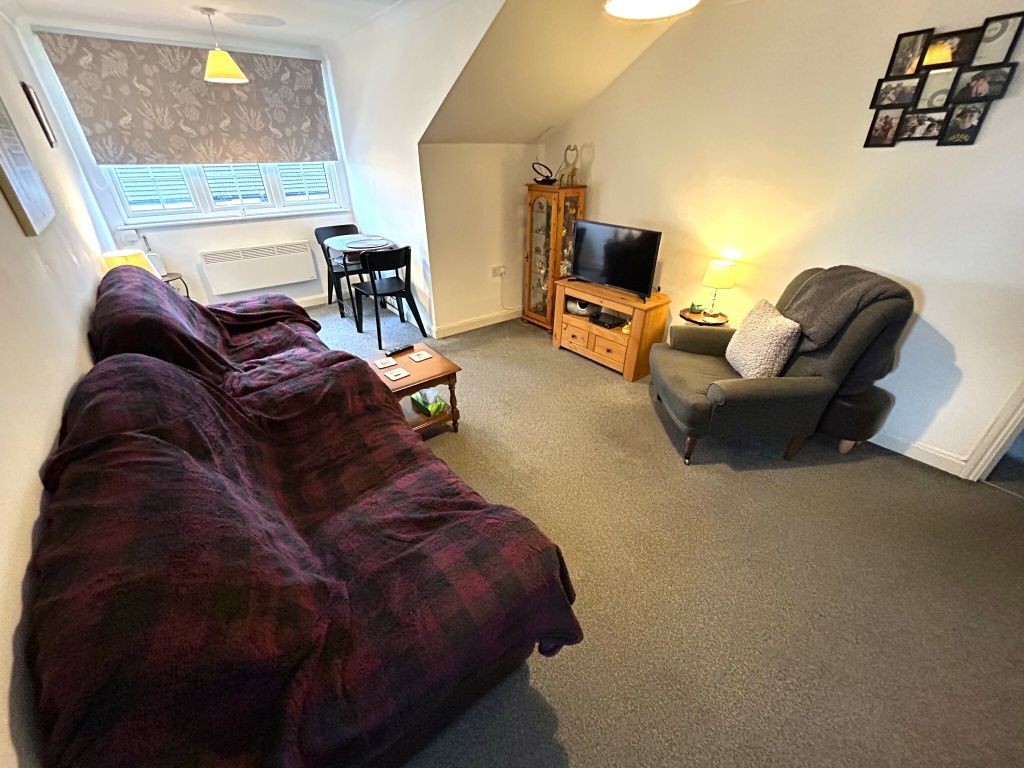 Property photo 3 of 8