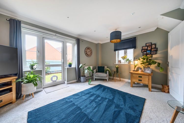 Property photo 2 of 18