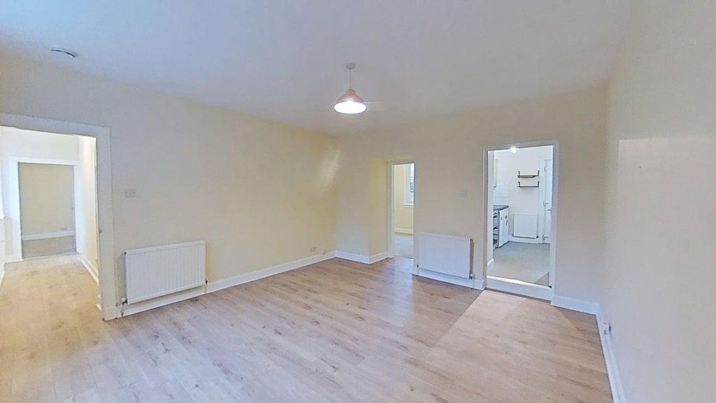 Property photo 3 of 19 Photo 3