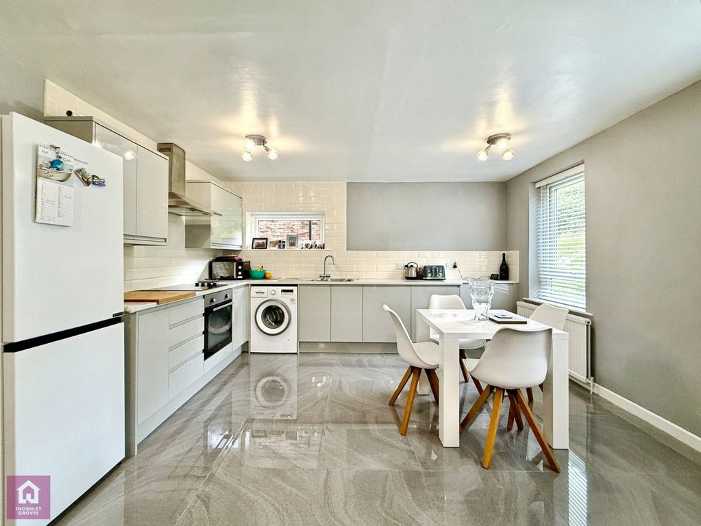 Property photo 3 of 14 Pbox-Img.Jpg