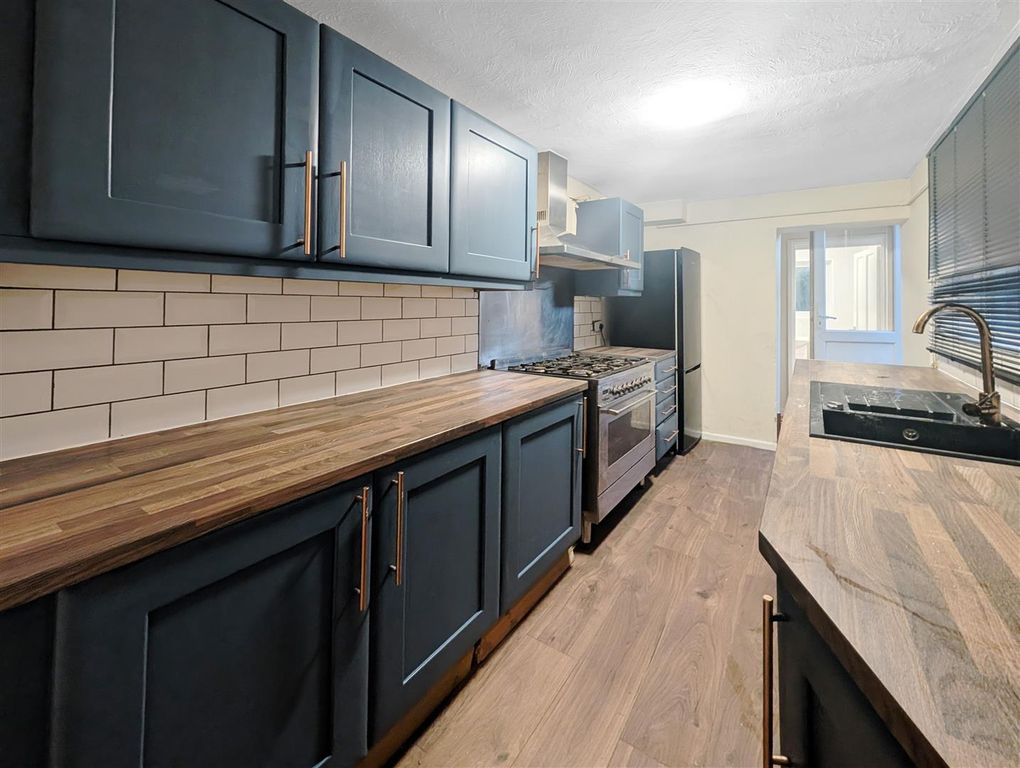 Property photo 2 of 11 Pxl_20260116_162232378Mp.Jpg