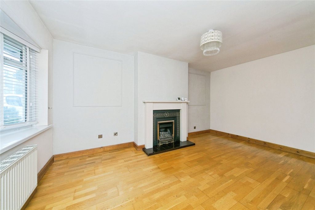 Property photo 3 of 18 Picture No. 11
