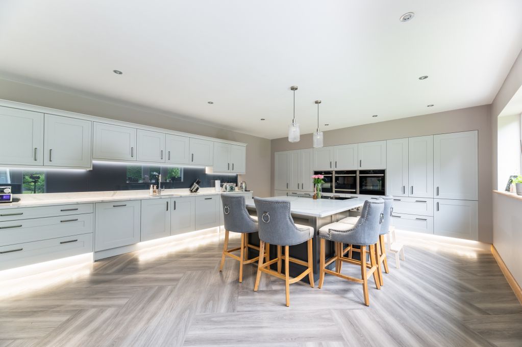 Property photo 3 of 64 Dining Kitchen
