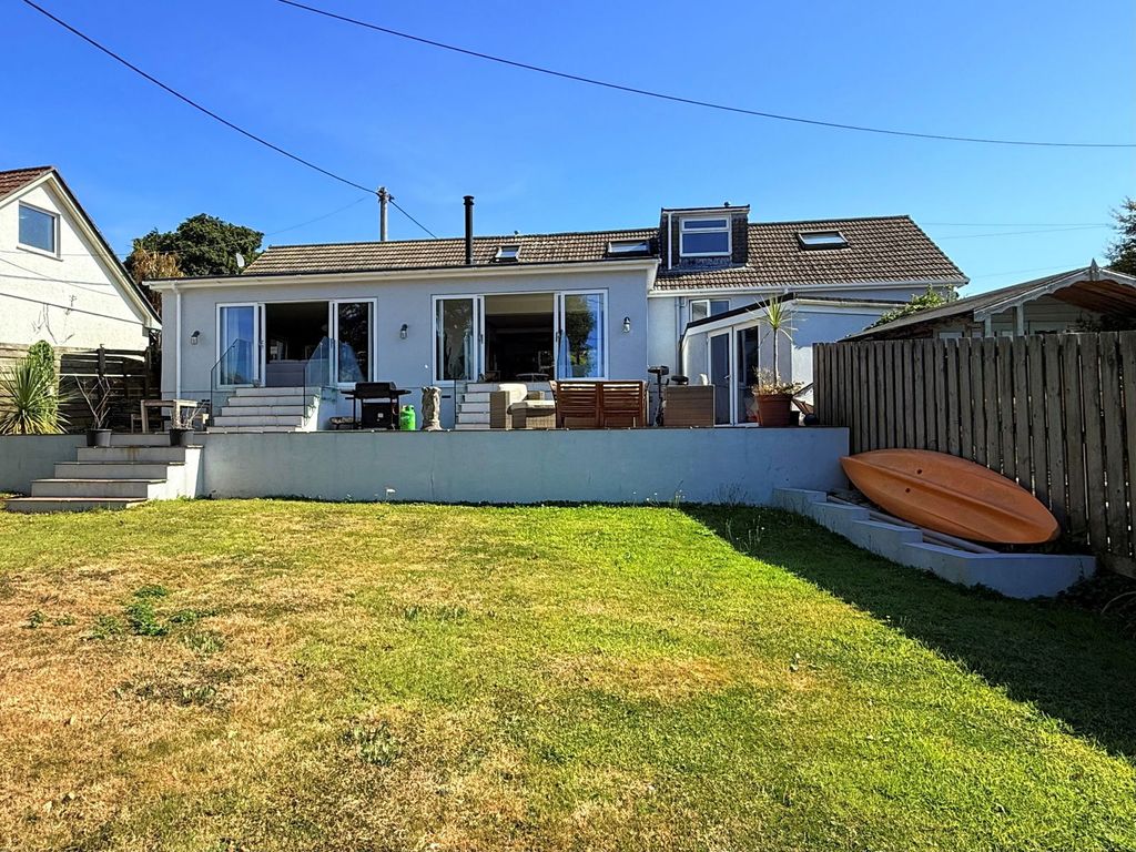 Property photo 1 of 29