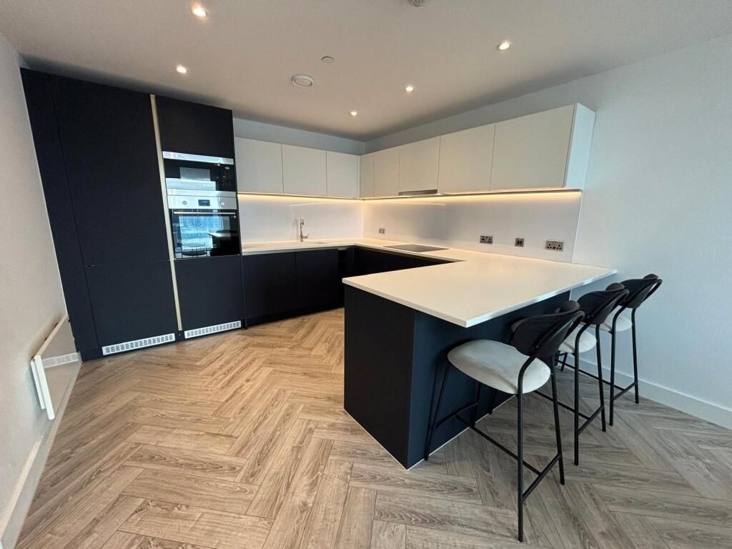 Property photo 1 of 4 2 Bed Flat To Rent Alton Road, Croydon Cr0