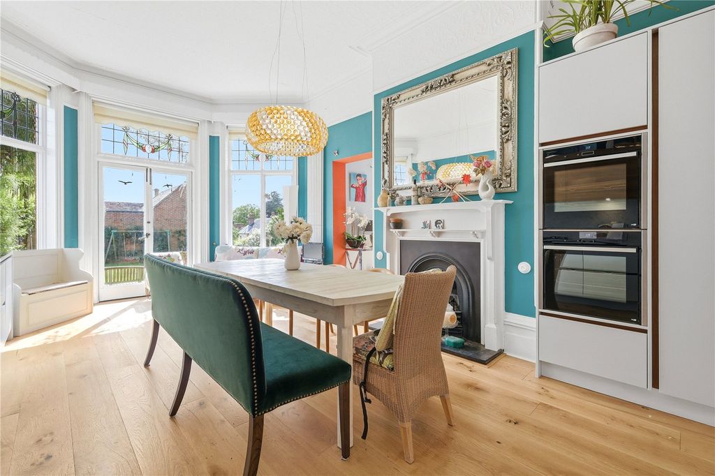Property photo 3 of 23 Kitchen/Dining Room