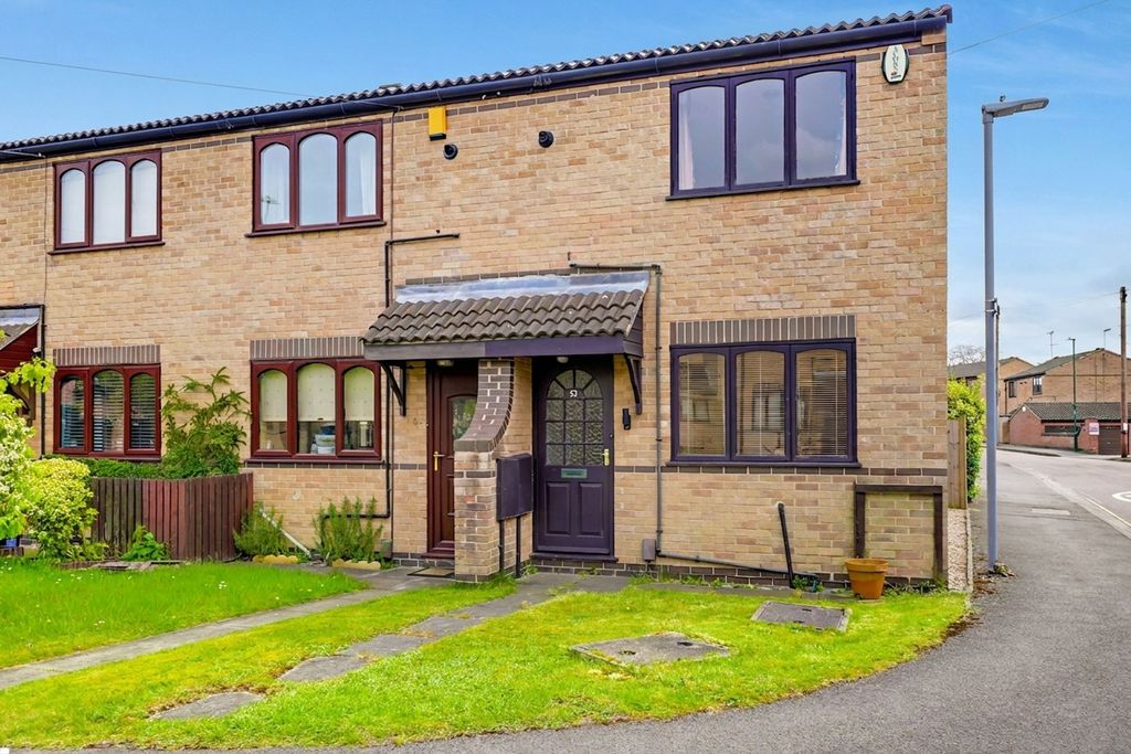 Property photo 1 of 11