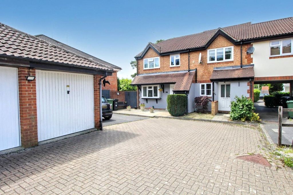 Property photo 1 of 10 Picture No. 05