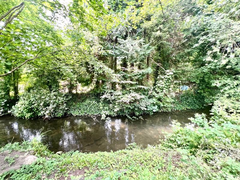 Property photo 3 of 18 River