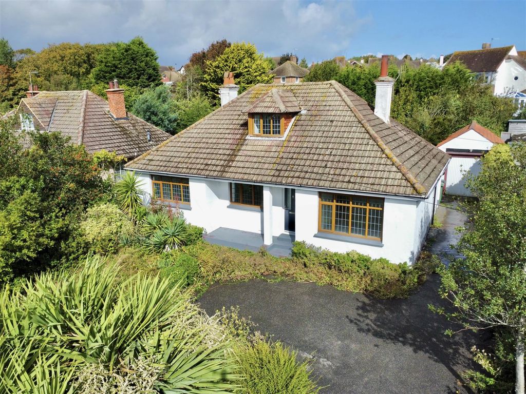Property photo 1 of 30