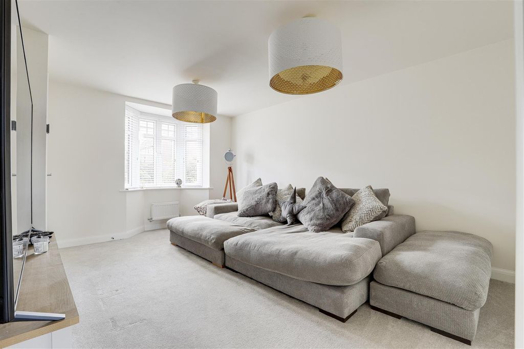 Property photo 3 of 20 29.Jpg