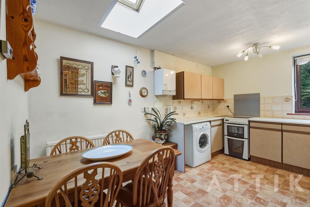 Property photo 3 of 26 Ar703866.Jpg