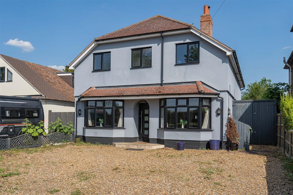 Property photo 1 of 37 37_83097.Jpg