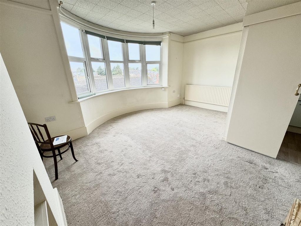 Property photo 3 of 5 Img_8109.Jpg