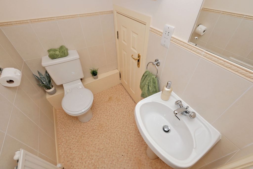 Additional image 23 of 2 bed flat for saleKing's Gate, The West End, Aberdeen AB15