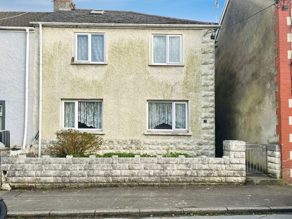Property photo 1 of 20