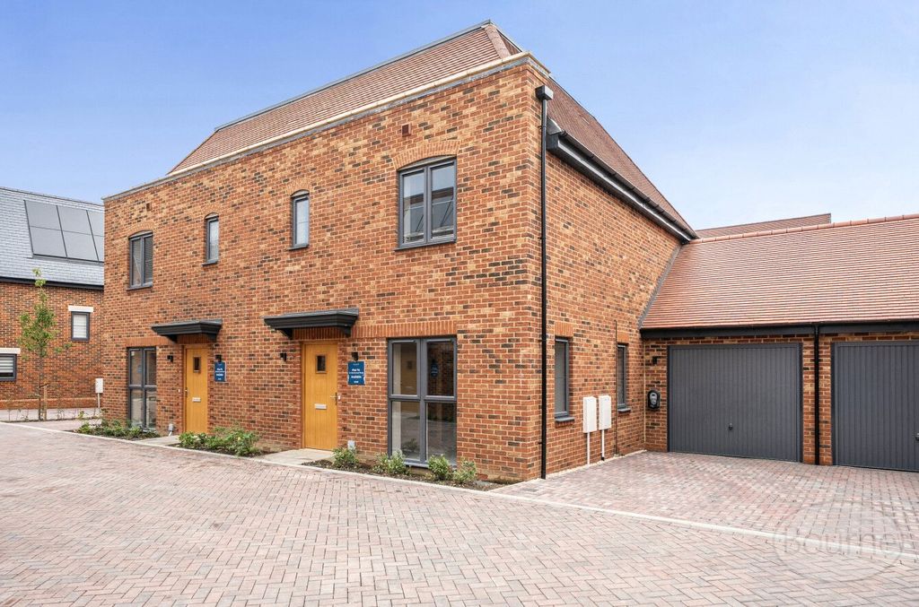Property photo 1 of 17 Picture No. 21