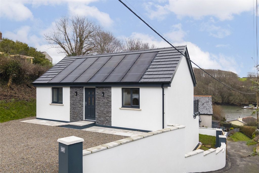 Additional image 31 of 3 bed detached house for saleSilver Drift, Beach Hill, Milford Haven, Pembrokeshire SA73