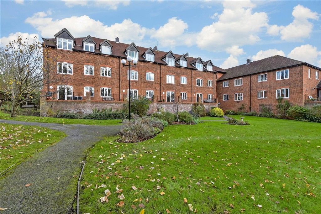 Property photo 3 of 9 Rear Elevation